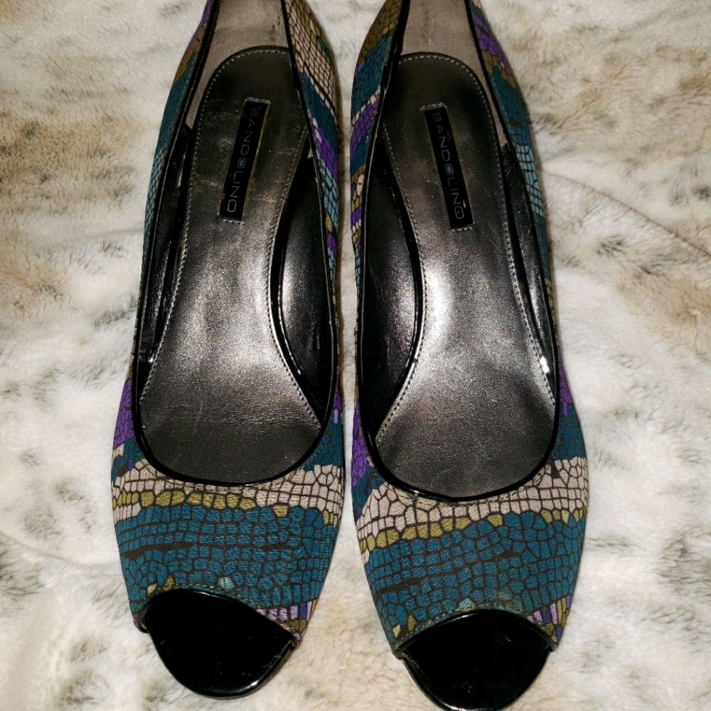 Low professional heels womans 8 1/2